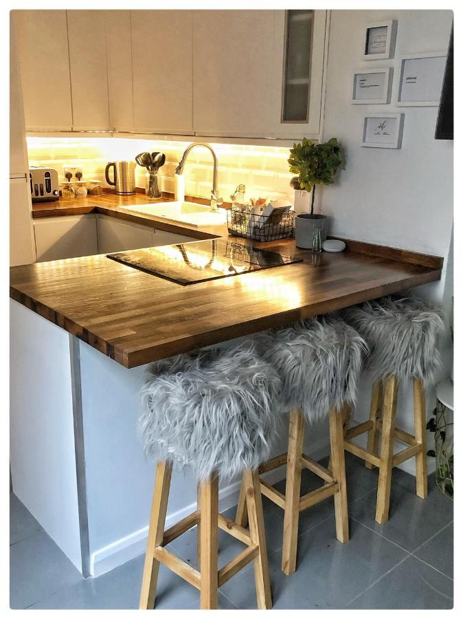 The Beach Hideaways Apartment Brighton ภายนอก รูปภาพ