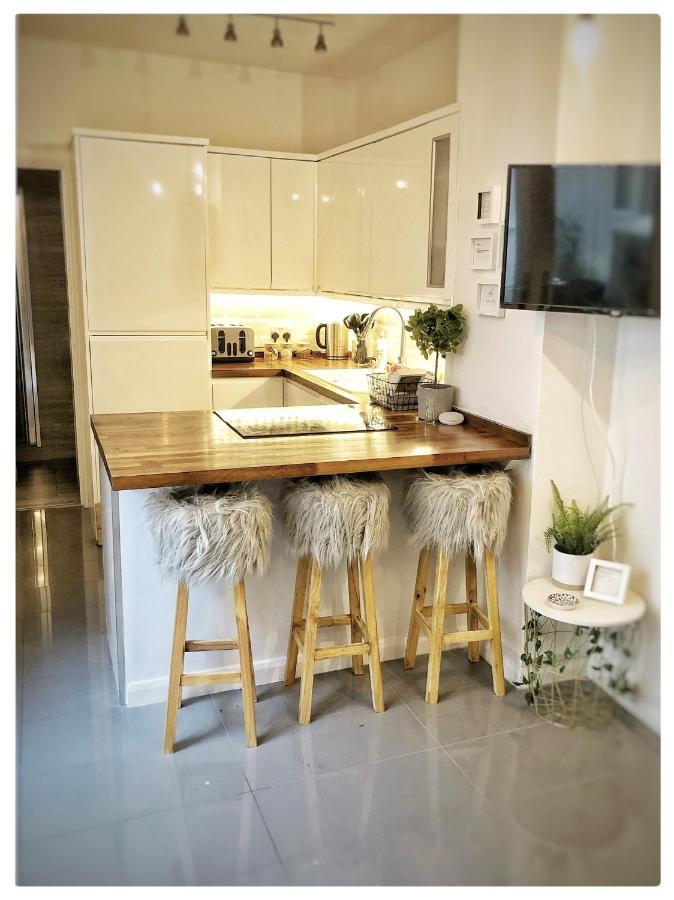The Beach Hideaways Apartment Brighton ภายนอก รูปภาพ