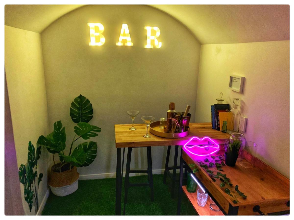 The Beach Hideaways Apartment Brighton ภายนอก รูปภาพ