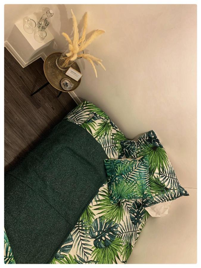 The Beach Hideaways Apartment Brighton ภายนอก รูปภาพ